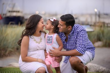 Read more about the article Family Portrait Session in Port Jefferson | Long Island Maternity, Children & Family Photographer