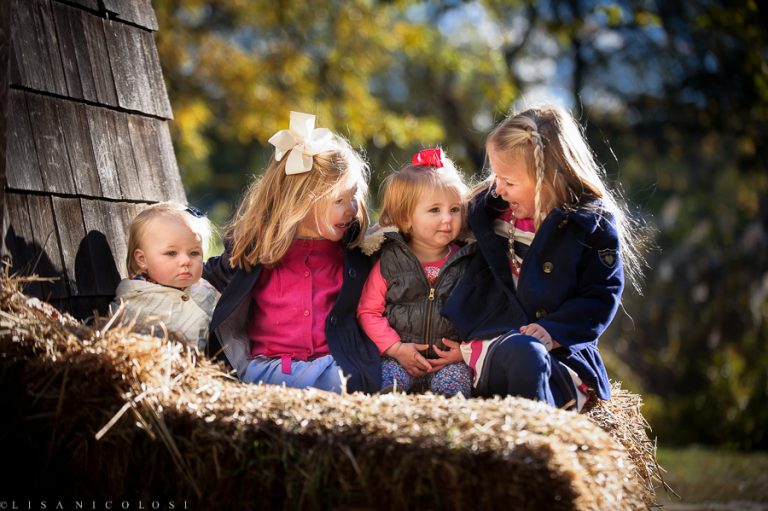 Read more about the article Three Adorable Sisters and Their Precious Cousin | Long Island Fall Photo Children Portraiture Session