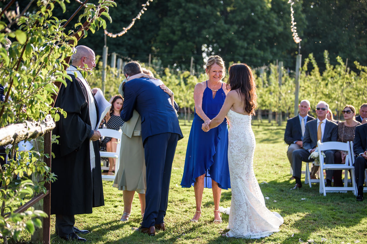 Jamesport Manor Inn Wedding Intimate North Fork Wedding